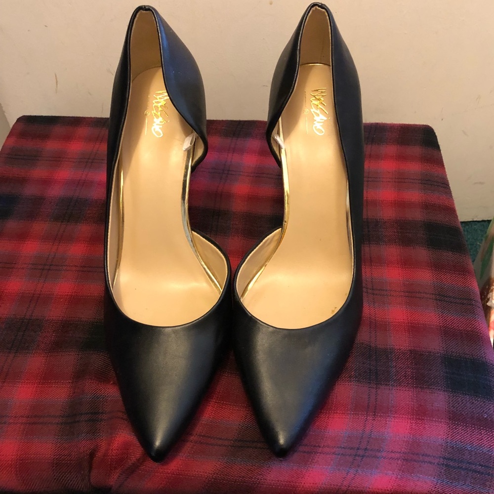 Black heels
